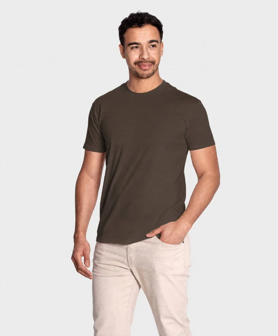 Limitierte Farben: Crewneck T-Shirt - Image 27